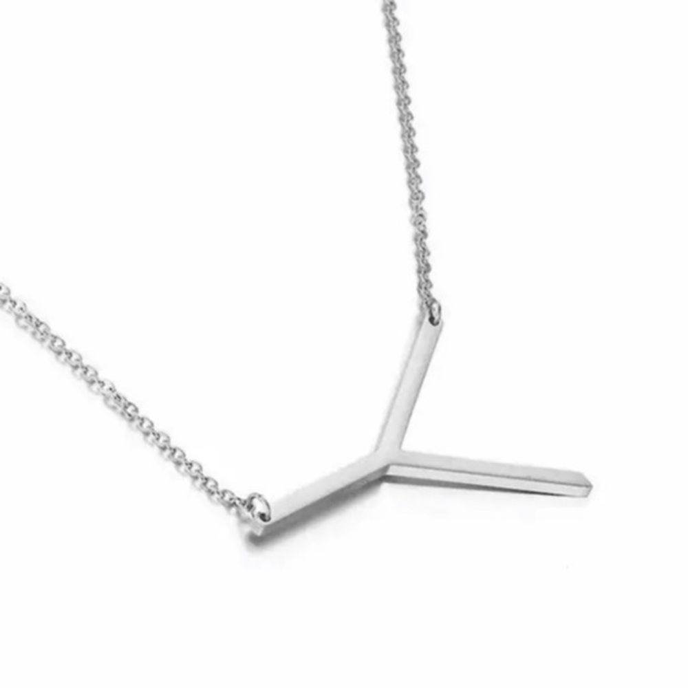 NEW!! ❤️ Letter Y Necklace